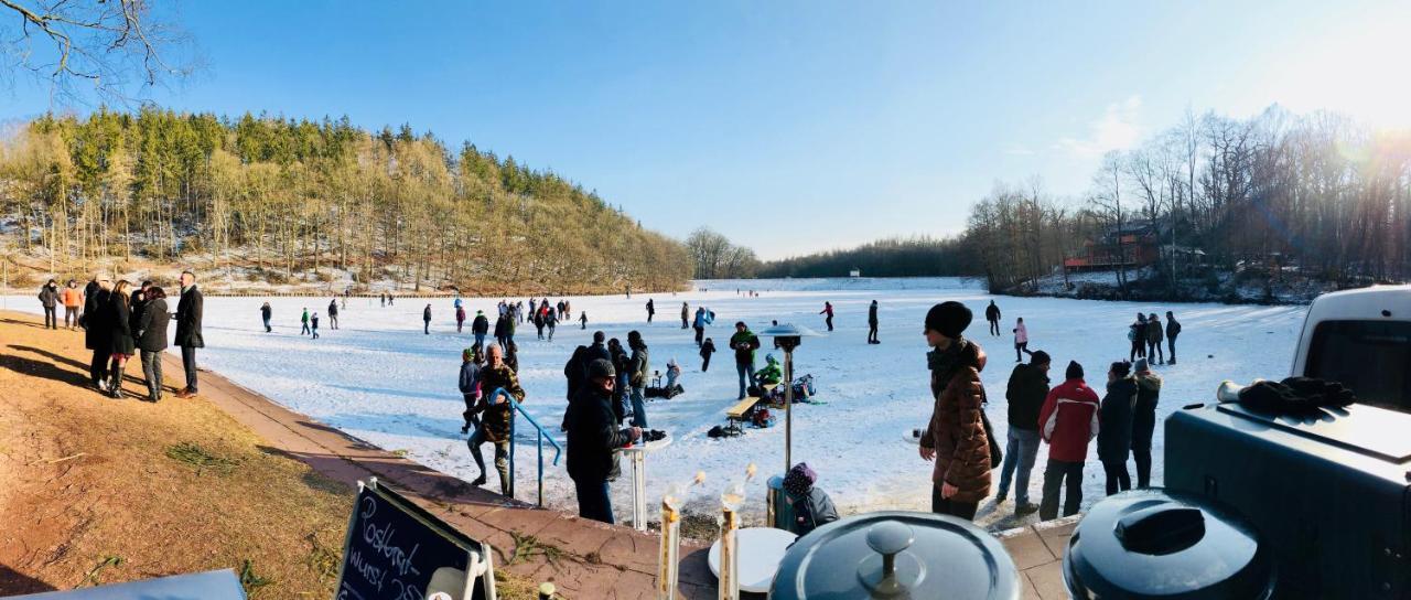 Ferienwohnungen & Campingfaesser Am Kunstteich Wettelrode Extérieur photo